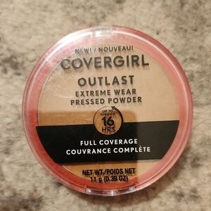 COVERGIRL Outlast Extreme Wear Pressed Powder - Black & Tan